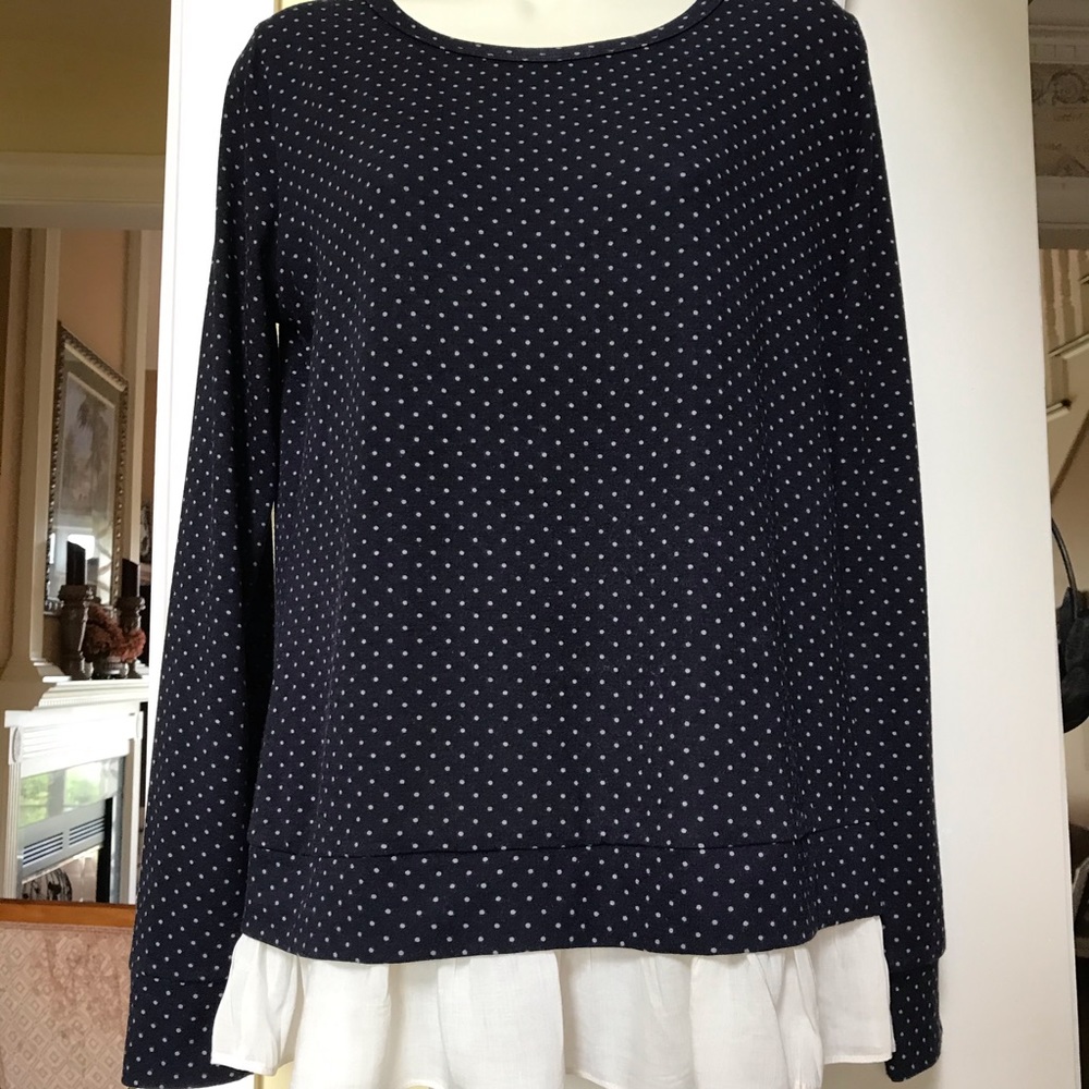 Comme Toi Navy top w/ polka dots & cream insert
